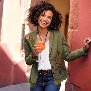 Tonala Floral Blazer. Petite